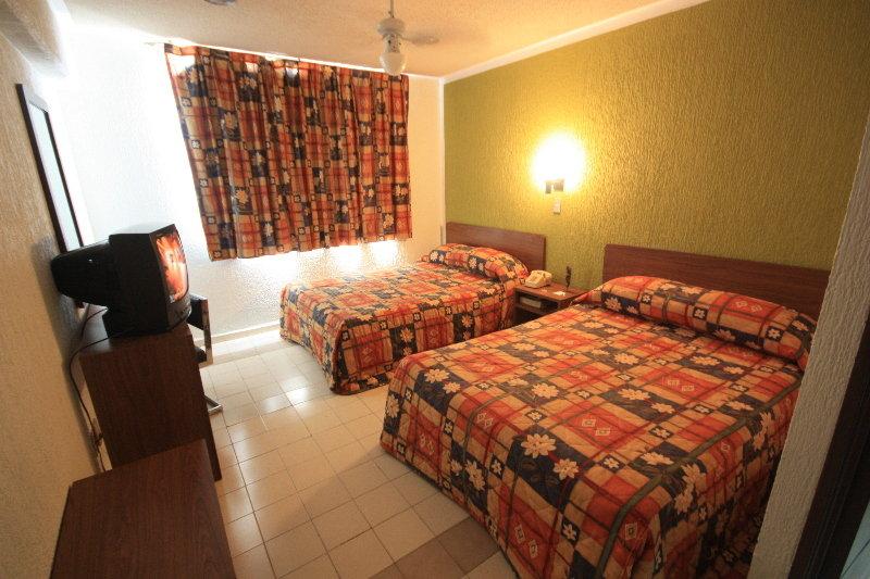 Hotel Terranova León Eksteriør billede