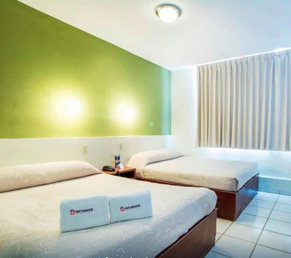 Hotel Terranova León Eksteriør billede