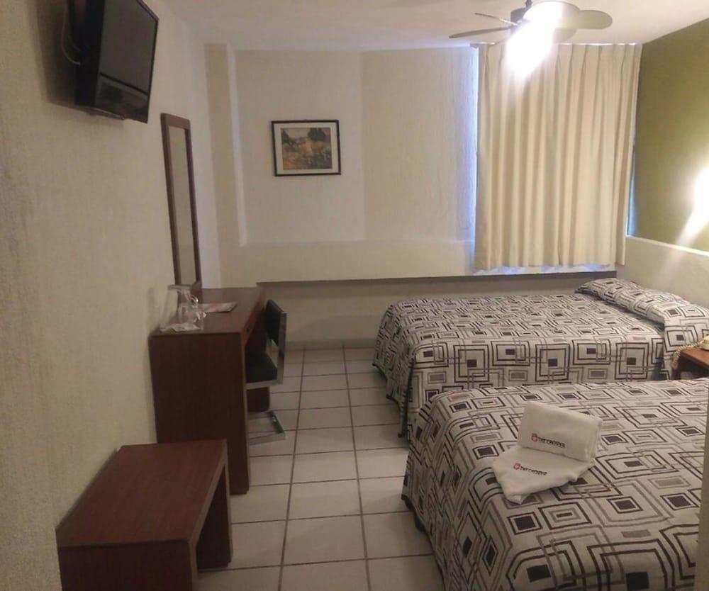 Hotel Terranova León Eksteriør billede